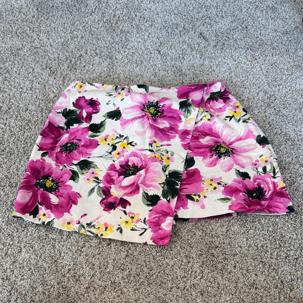 Abercrombie Scarlett Linen-Blend Wrap Mini Skort size Medium - Picture 3 of 5
